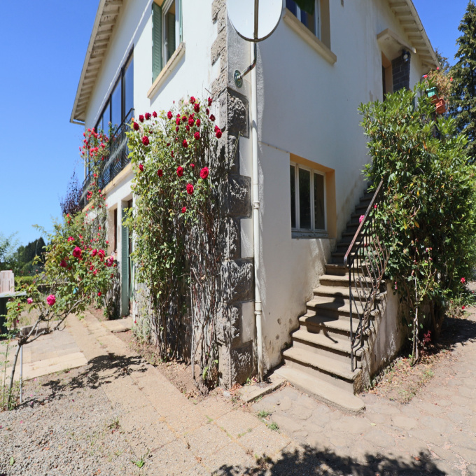 Offres de vente Maison La Tour-d'Auvergne (63680)