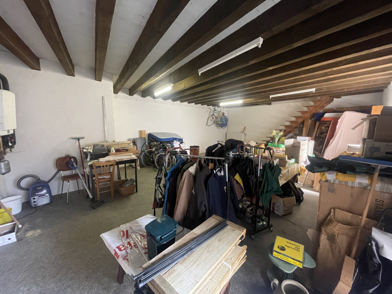 Image_, Immeuble, Rochefort-Montagne, ref :AHD577