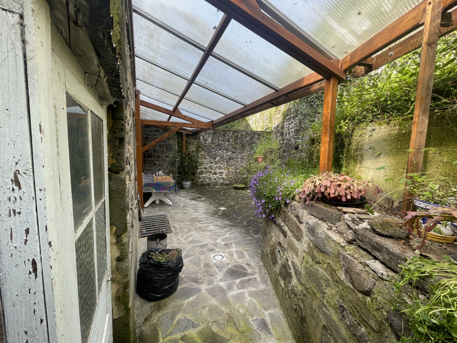 Image_, Immeuble, Rochefort-Montagne, ref :AHD577